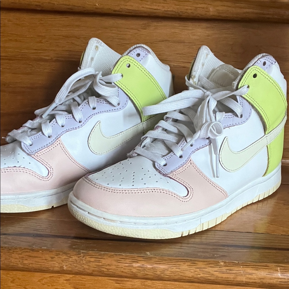 Nike Women's Sneakers - White, Pink, and Lime